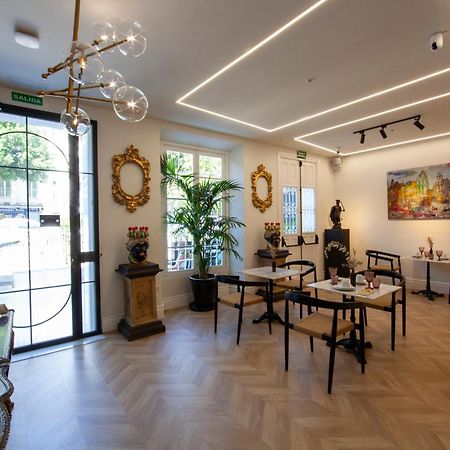 Pries Homes - Center Beach Malaga Bagian luar foto