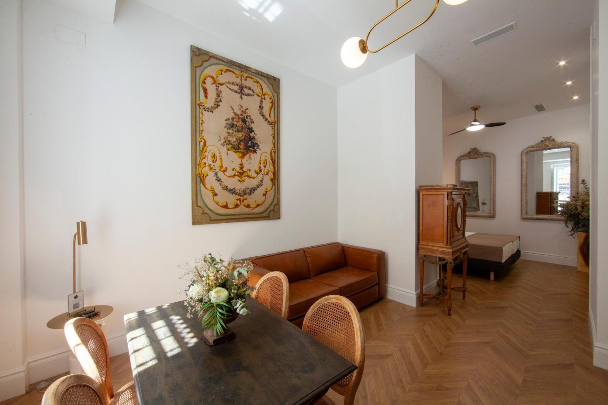 Pries Homes - Center Beach Malaga Bagian luar foto