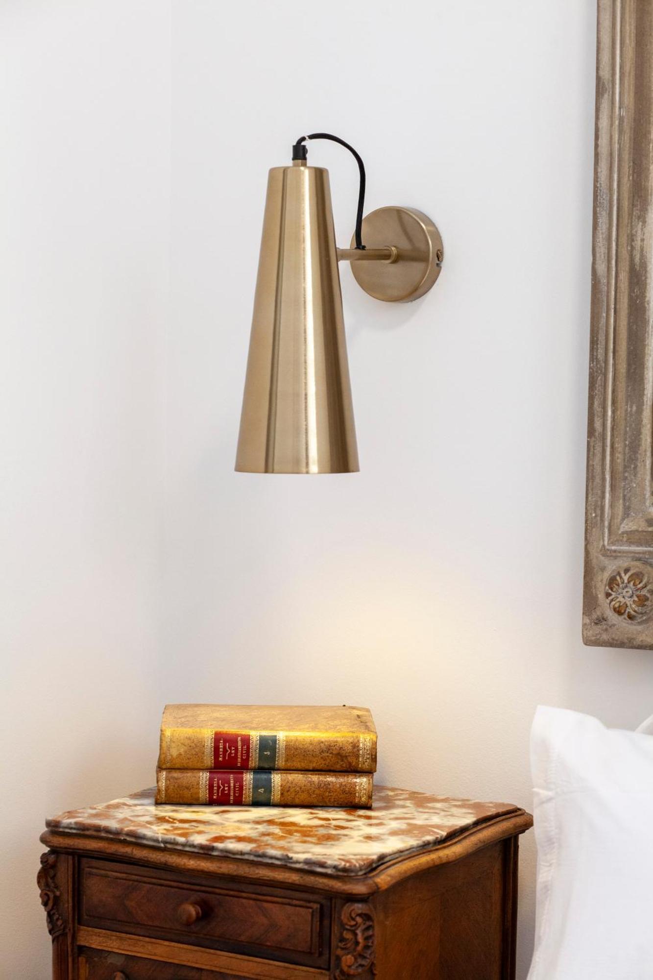 Pries Homes - Center Beach Malaga Bagian luar foto