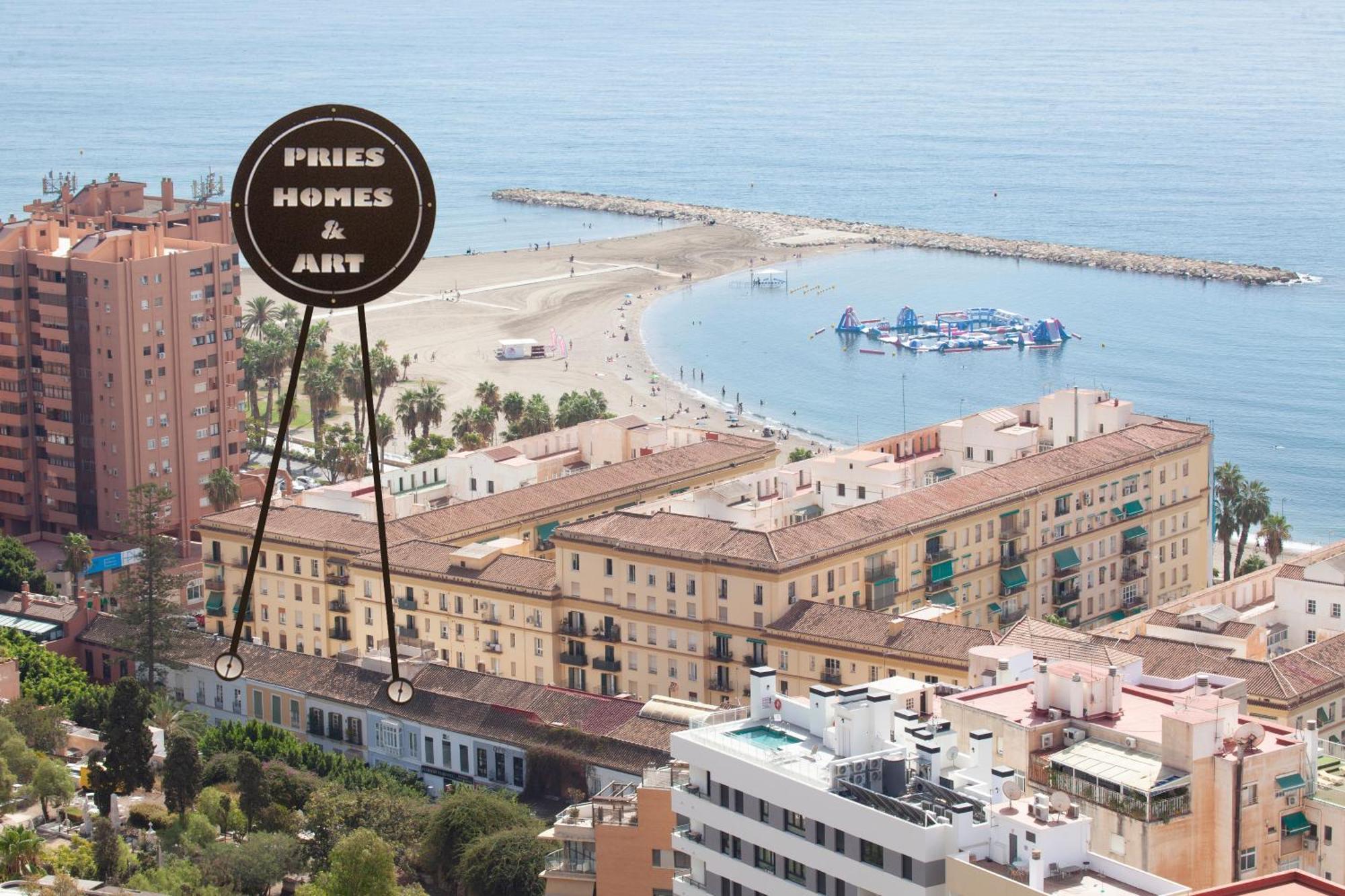 Pries Homes - Center Beach Malaga Bagian luar foto
